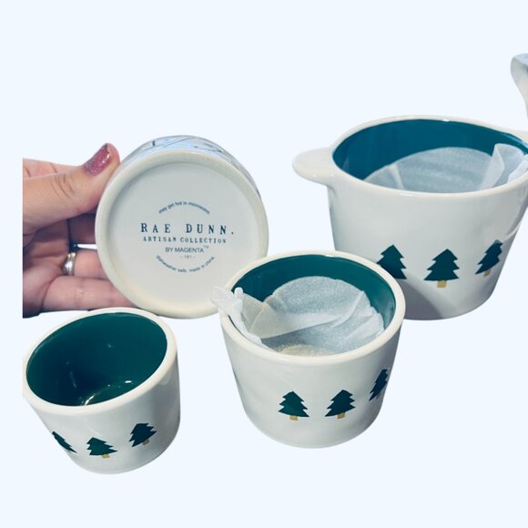Rae Dunn Christmas Pine Tree Measuring Cups (NWT) - Picture 4 of 5